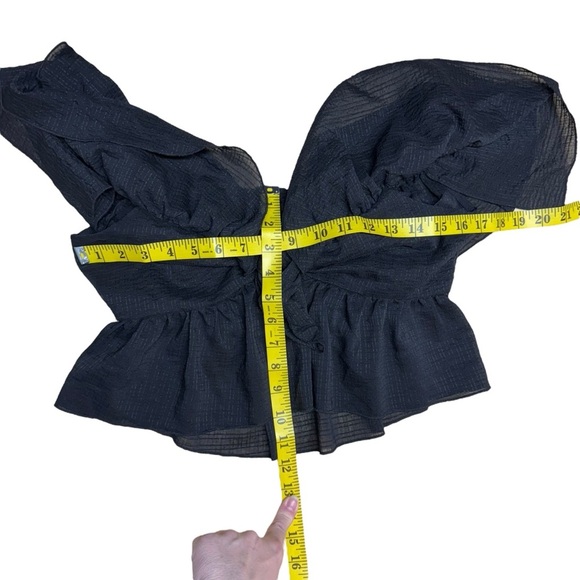 Zara Ruffled Off Shoulder Black Crop Top Size Medium Festival Casual Summer - Picture 15 of 15